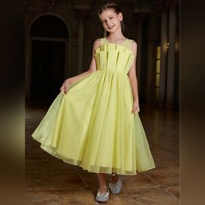 Girl's Pleated Front Sleeveless Party Dresses - 10 Years Old